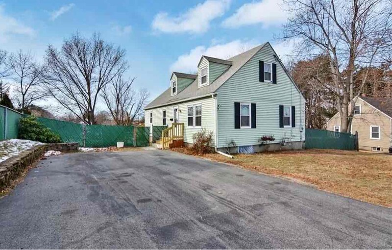 77 S Bowdoin St, Lawrence, MA 01843 House Rental in Lawrence, MA