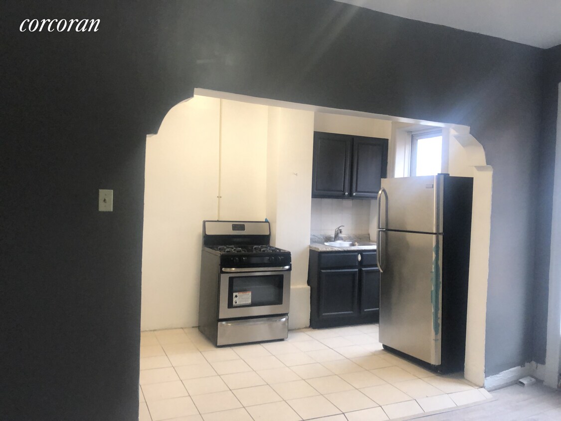 25 Truxton St, Brooklyn, NY 11233 Townhome Rentals in Brooklyn NY