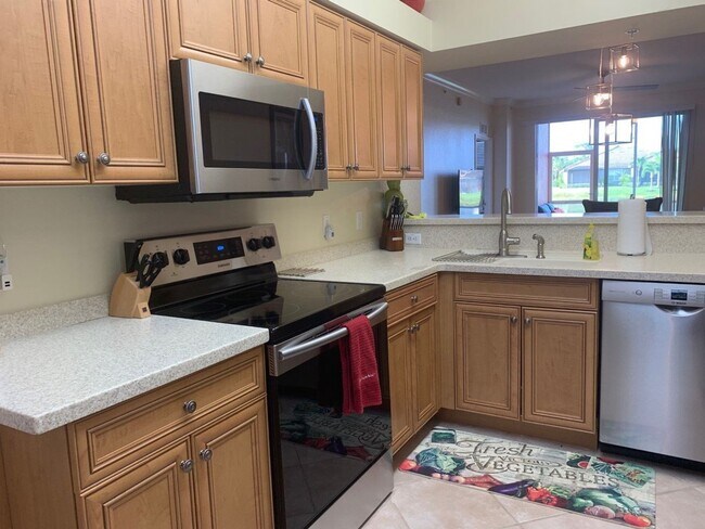 Foto del edificio - 19930 Barletta Ln #1311-Amber