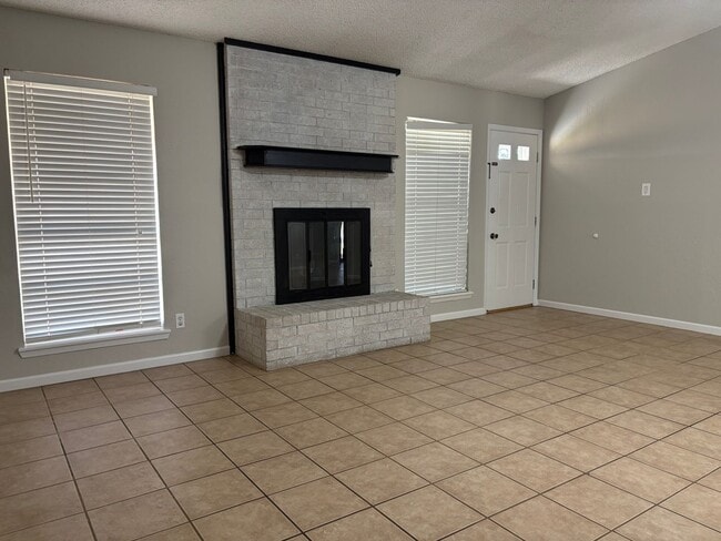 Foto del edificio - 4301 Lubbock Ave