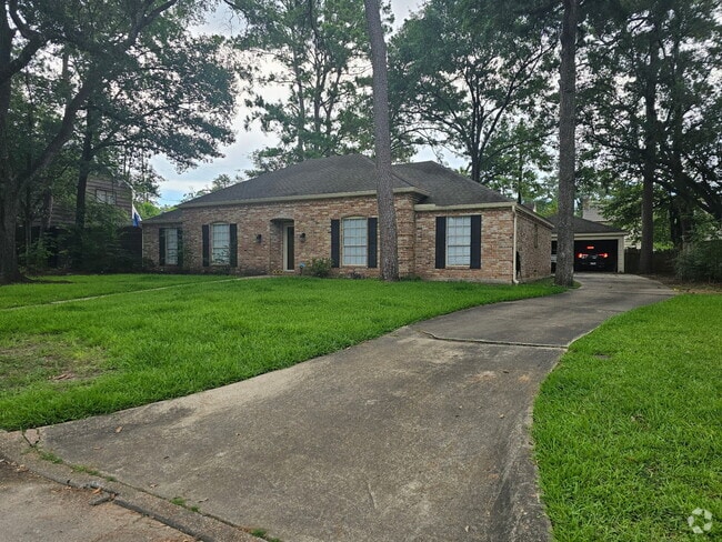 Building Photo - 1411 Big Horn Dr