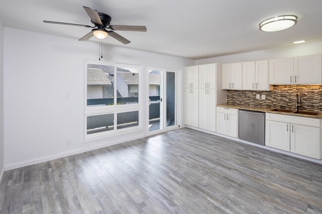 Photo - 1098 Kumukumu St (Honolulu, HI) Townhome