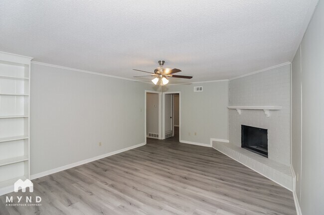 Foto del edificio - 3306 Foggy Ridge Cove