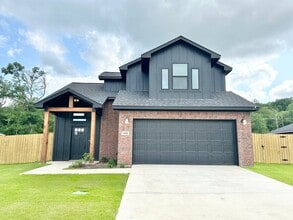 Building Photo - 16026 Crossing Cir