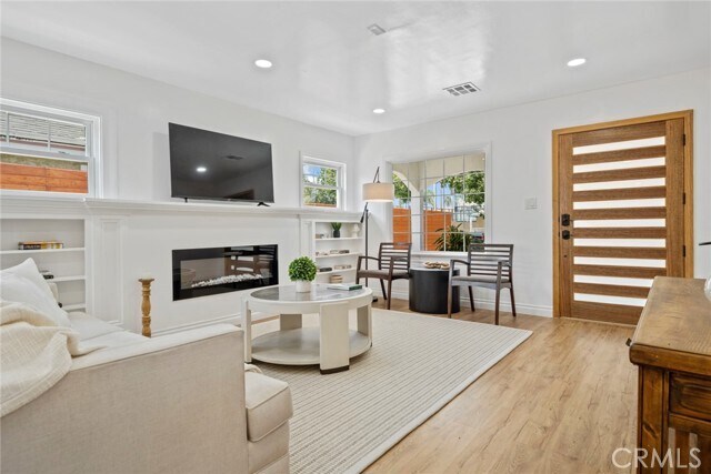Building Photo - 5750 5th Ave