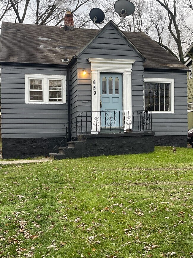 Foto del edificio - 559 E Avondale Ave