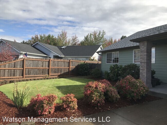 Foto del edificio - 3 br, 2 bath House - 2008 48th Ave SE
