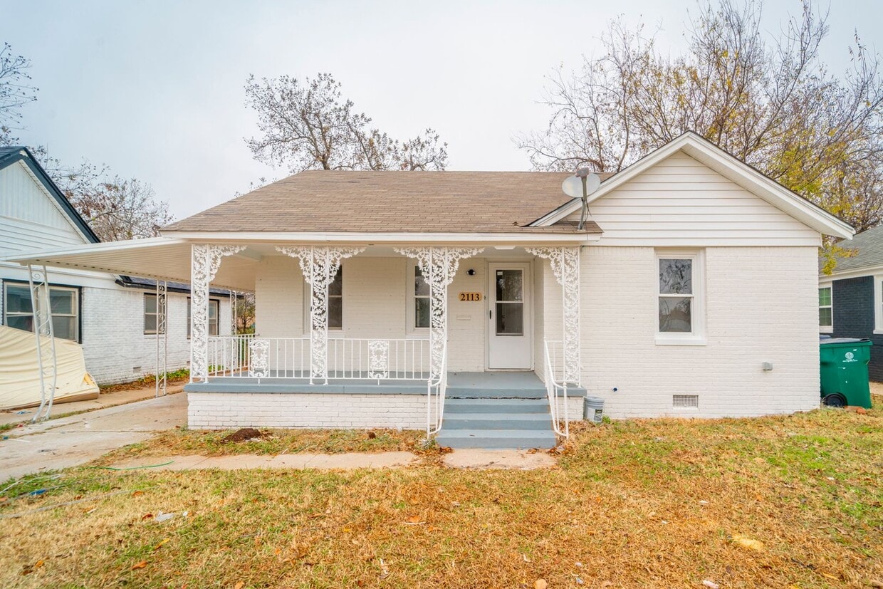 Photo - 2113 NE 17th St