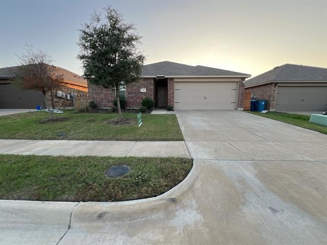 Building Photo - 2417 Rosharon Dr