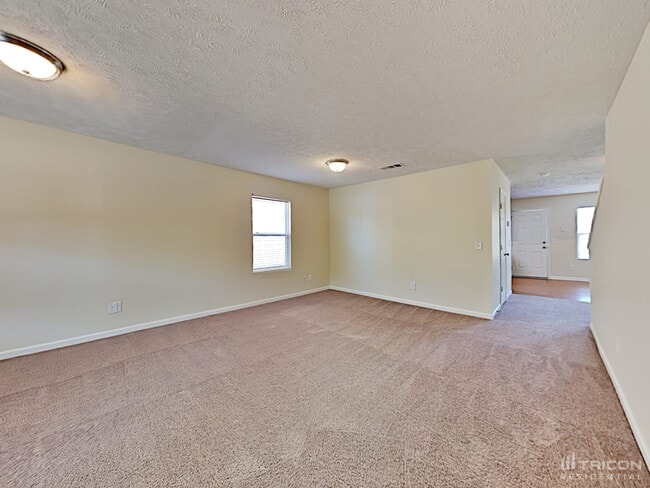 Building Photo - 1009 Harmony Ln