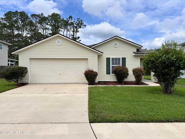Building Photo - 2113 Fresco Dr