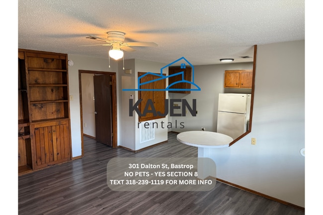 Building Photo - 301 Dalton St