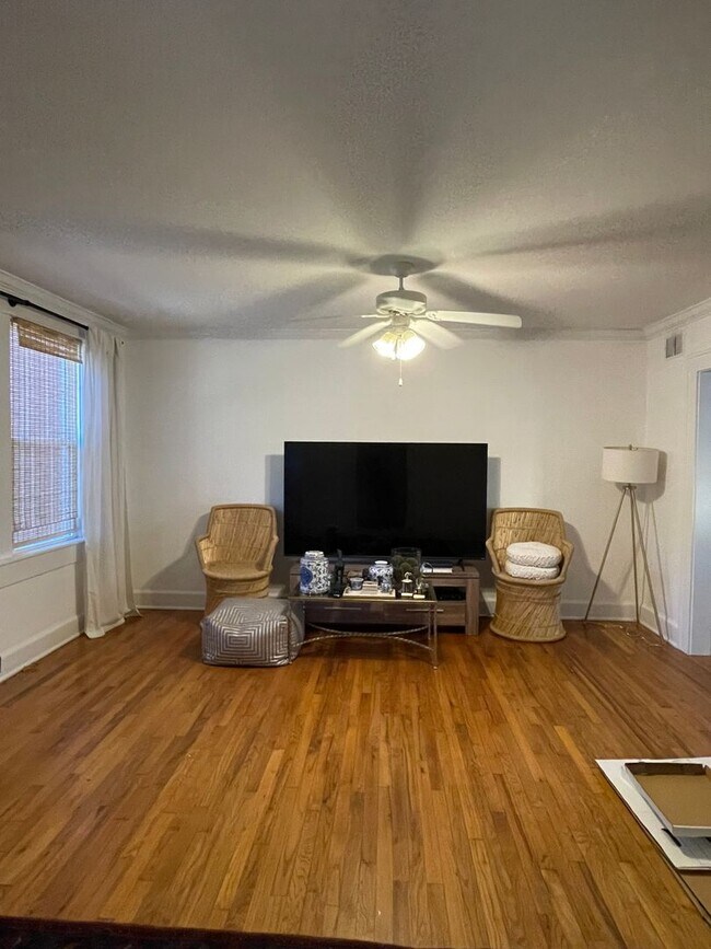 Foto del edificio - Wagener Terrace Townhome Unit!