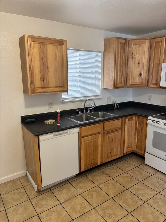 Foto del edificio - 3607 Sheffield Ln