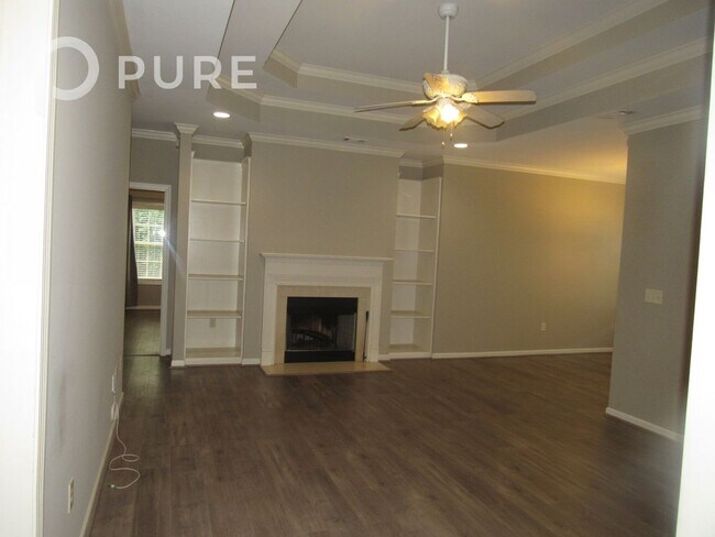 Foto del edificio - 2021 Hidden Forest Ln