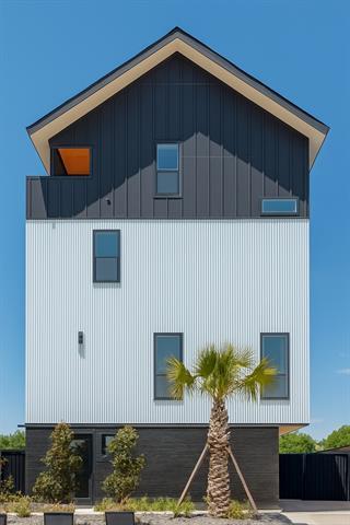 Building Photo - 4519 San Jacinto St