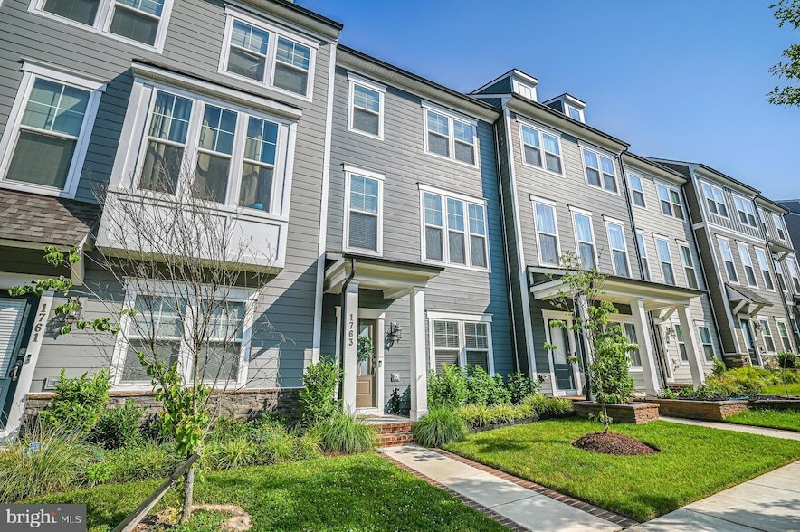 Foto principal - 1763 Hickory Wds Rd