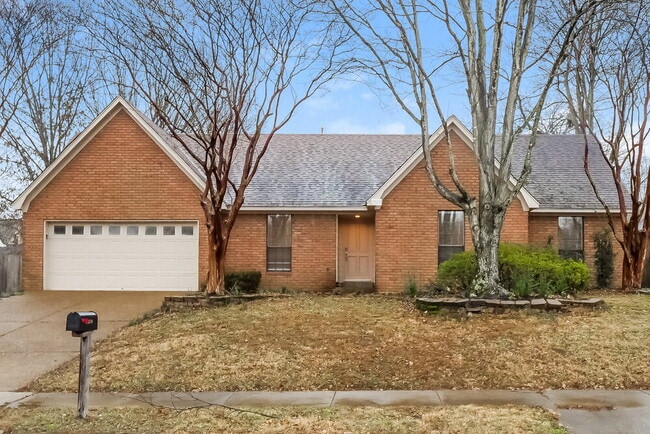 Building Photo - 3780 Westridge Cove