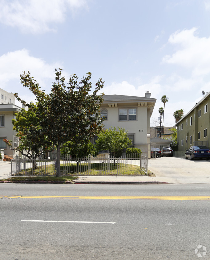 Building Photo - 550 S Wilton Pl