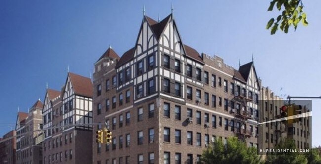 Building Photo - 2815 Coyle St