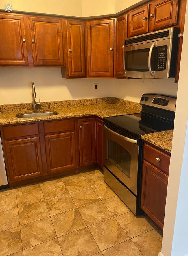 Foto del edificio - 835 Garrett Ln