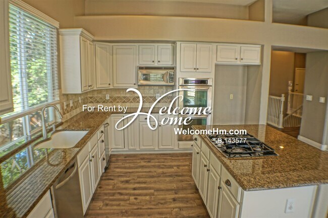 Foto del edificio - 4742 Village Green Pkwy