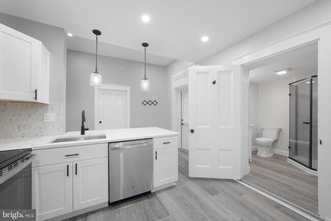 Foto del edificio - 1530 New Holland Rd