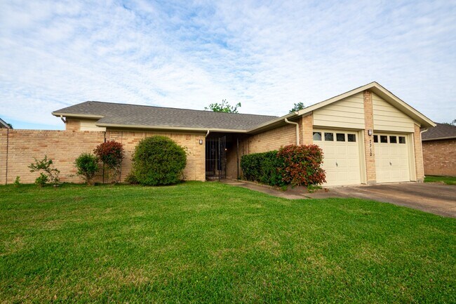 Foto del edificio - 7310 Westbranch Dr