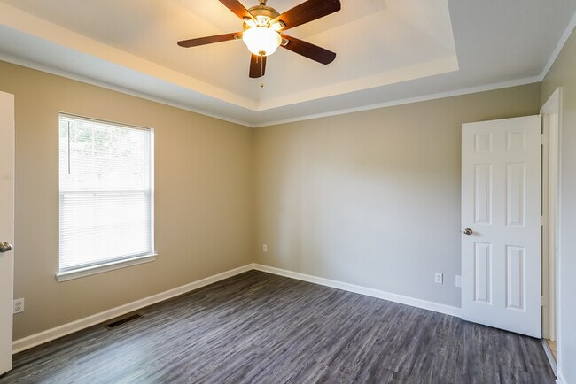Foto del edificio - Adorable 3 Bedroom in Springfield