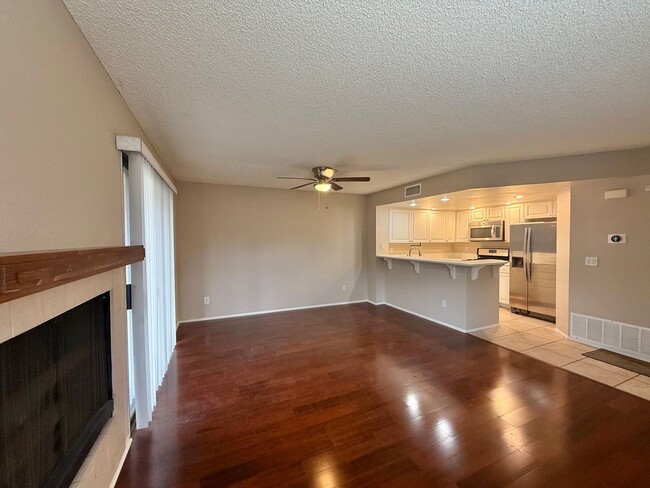 Building Photo - Experience the Charm of This Beautifully U...