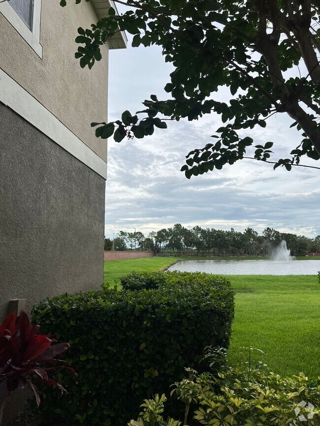 Building Photo - 2047 Estancia Cir