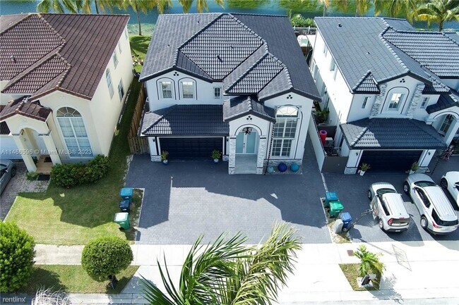 Foto del edificio - 4 br, 2 bath House - 10854 SW 242nd St