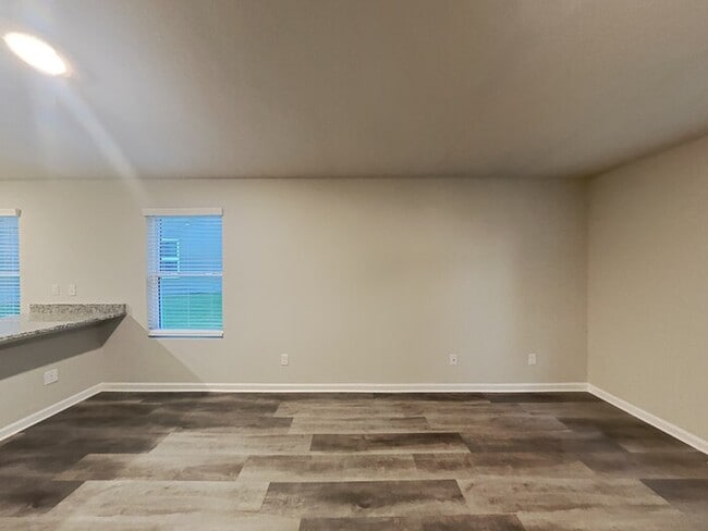 Building Photo - 1097 Benfield Ridge