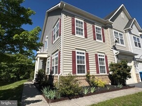 Building Photo - 314 Kintyre Ln