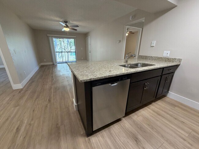 Building Photo - ANNUAL RENTAL - 2 BED / 2 BATH CONDO AT MYSTIC GARDENS