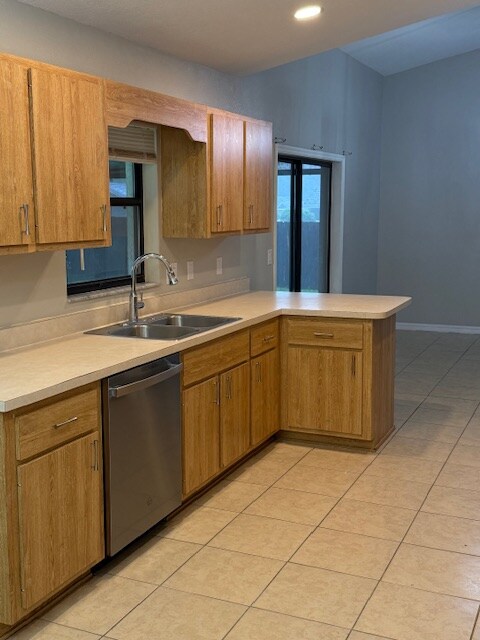 Foto del edificio - 3809 SE 60th St