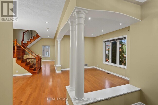 Building Photo - 123 Shirley Dr