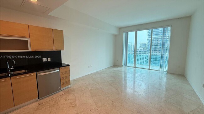Foto del edificio - 950 Brickell Bay Dr