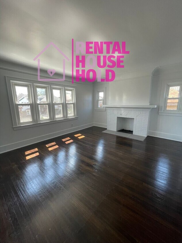 Foto principal - 2696 Pasadena St