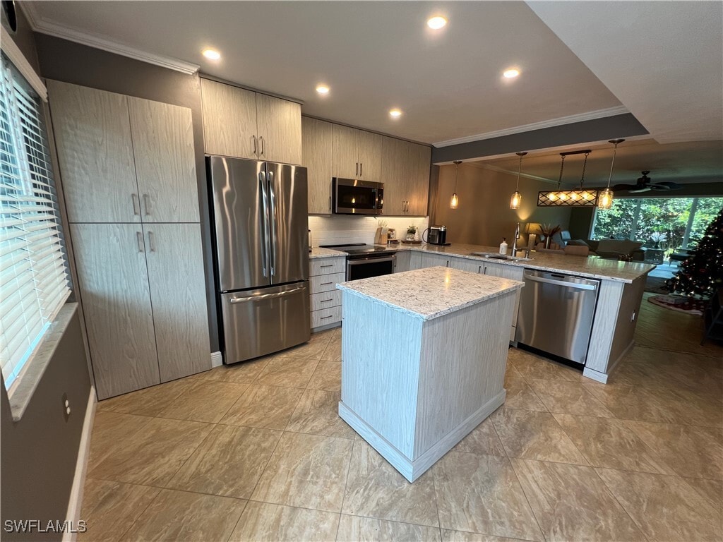 Primary Photo - 3051 Sandpiper Bay Cir