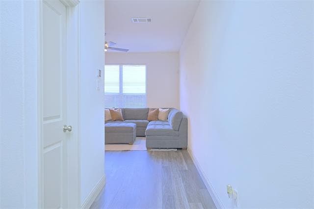 Building Photo - 1020 S Emil Pl