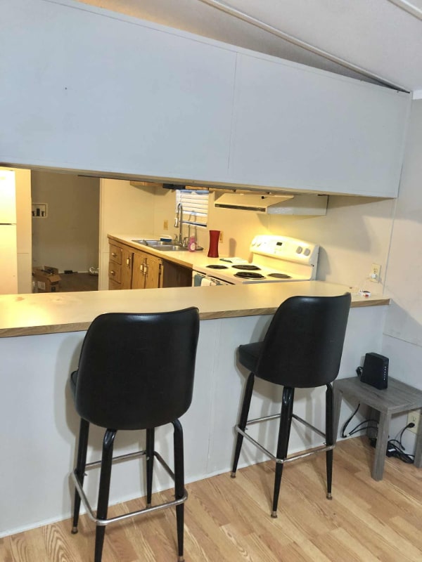 Foto del edificio - 6138 Young St