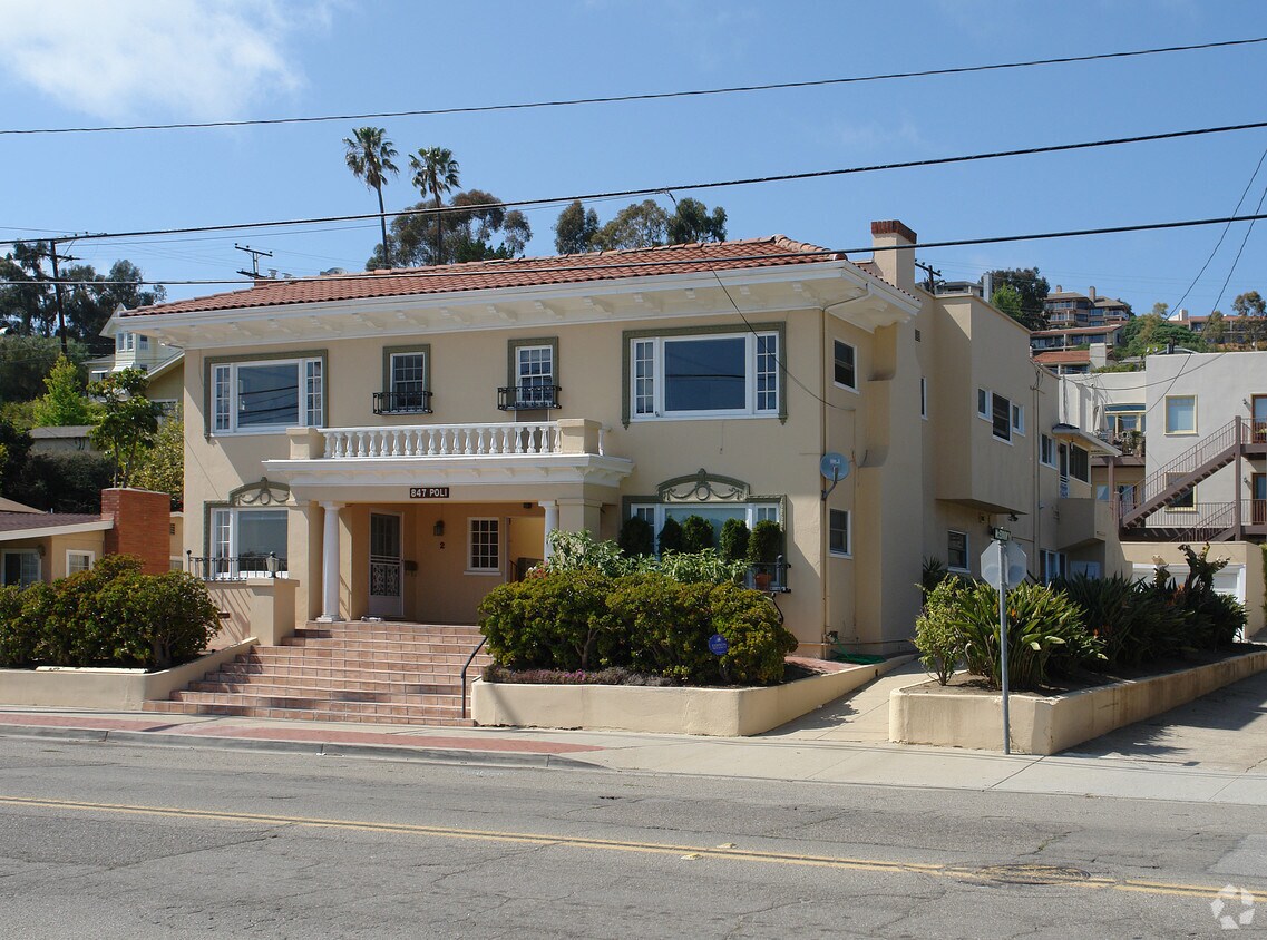 Primary Photo - 847 Poli St