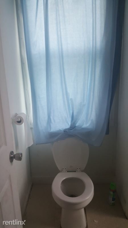Building Photo - 1 br, 1 bath Apartment - 1416 Oneida st