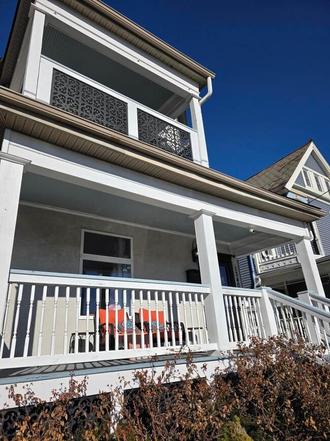 Building Photo - 1340 Oak St