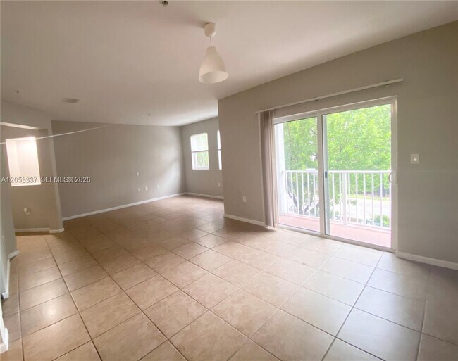 Foto del edificio - 8960 NW 97th Ave
