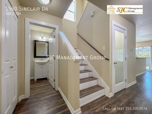 Foto del edificio - 1560 Sinclair Dr