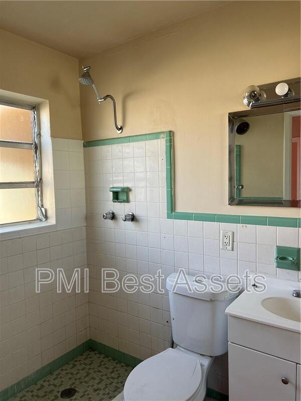 Foto del edificio - 2531 Pierce St