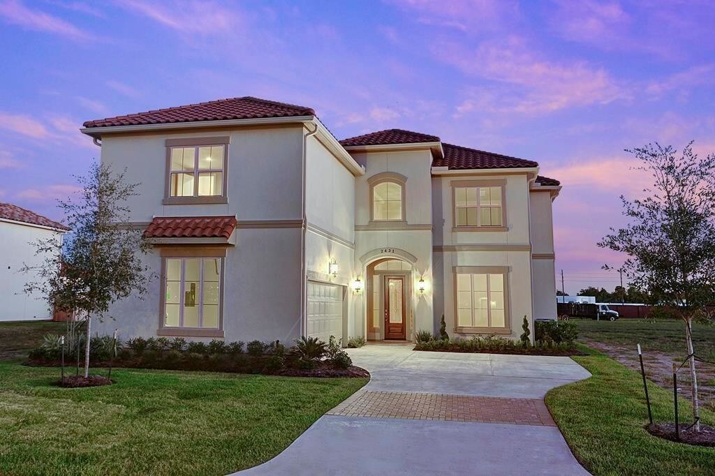 Foto principal - 2431 Camden Creek Ln