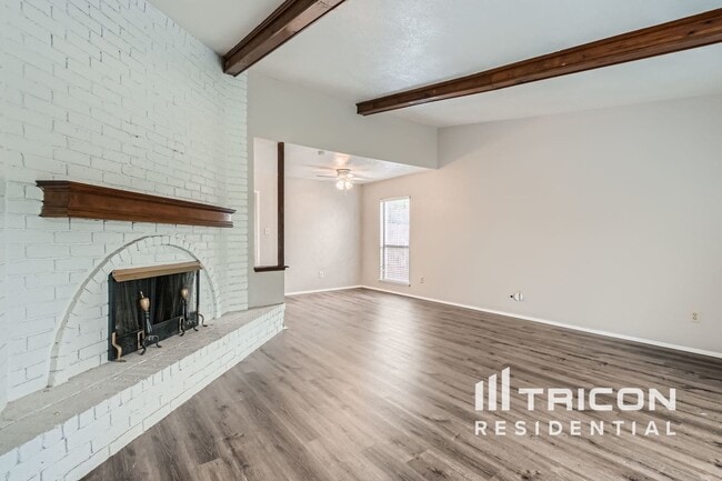 Building Photo - 6518 Greenspring Dr